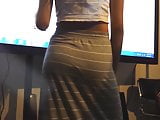 TEEN IN LONG DRESS SEXY ASS