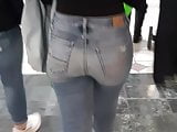 Mall BOOtY